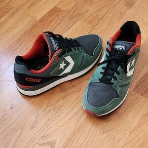 Converse Men's Green and Black Athletic Sneakers